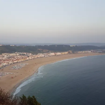 Δωμάτια σε οικογενειακή κατοικία Fika *