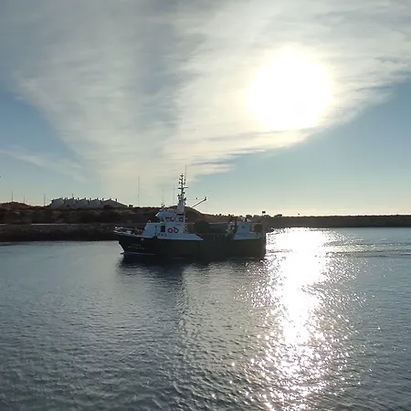 Δωμάτια σε οικογενειακή κατοικία Fika Ναζαρέ